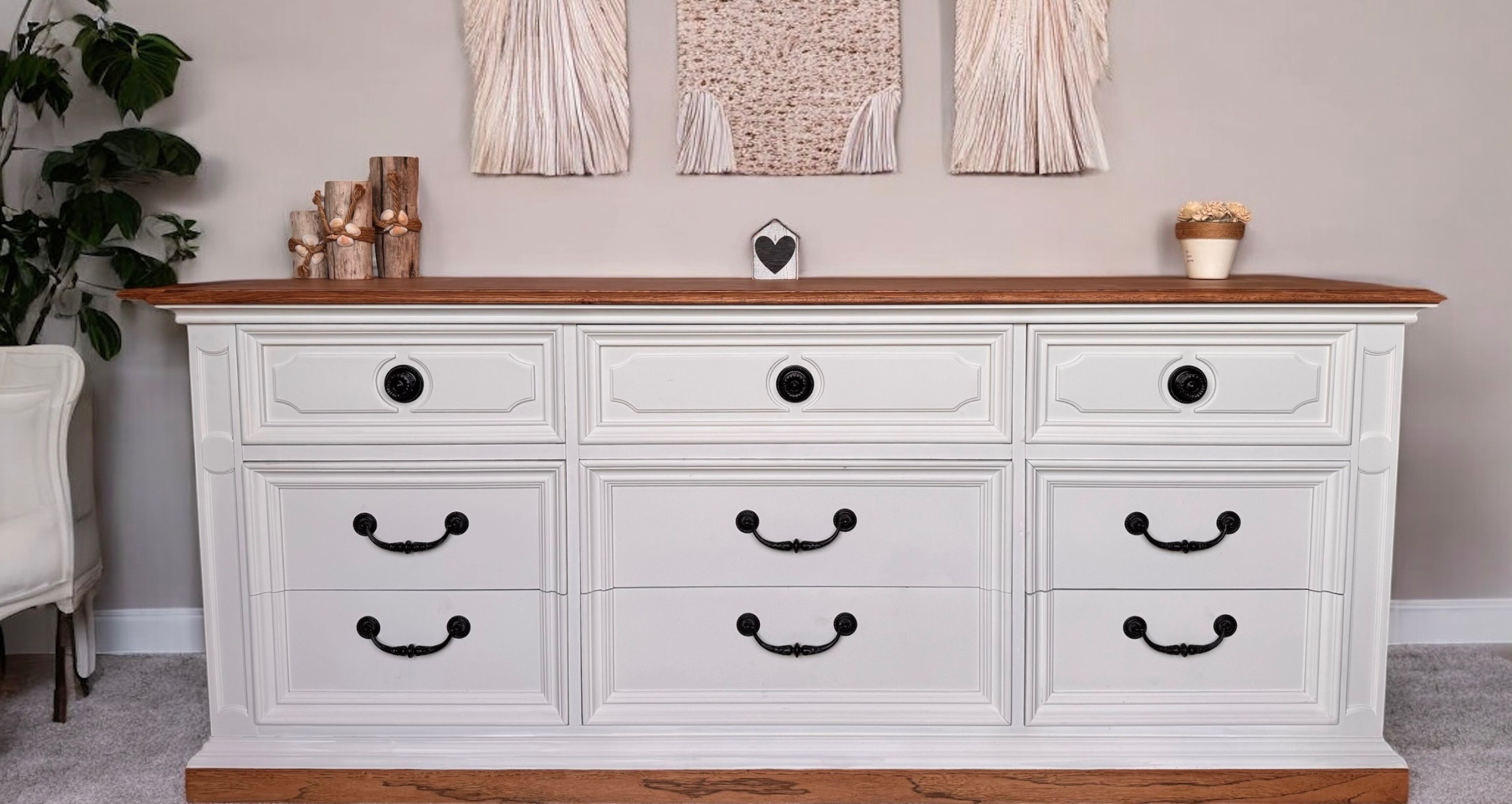 Thomasville 9-Drawer Dresser